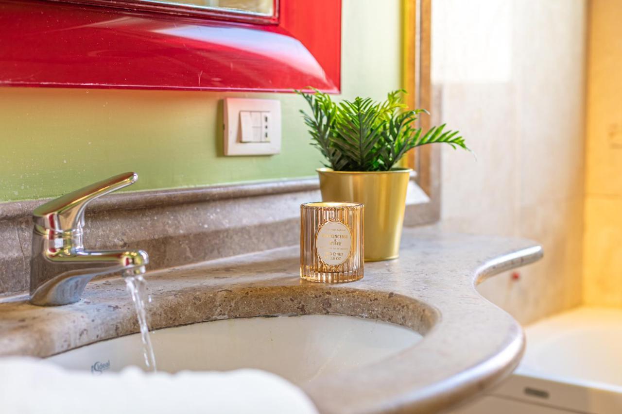 Oasis Rome Centre Apartment Bagian luar foto